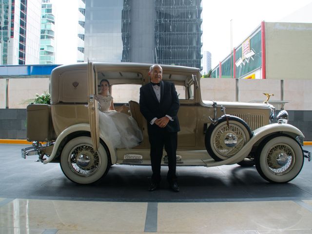 La boda de Allan y Haniel en Zapopan, Jalisco 23