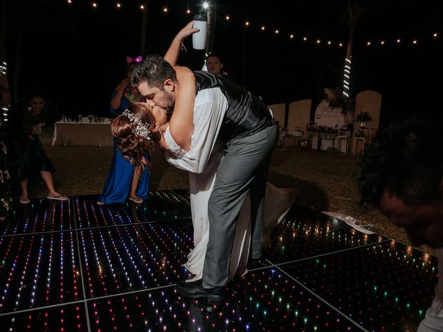 La boda de José y Pilar en Manzanillo, Colima 63