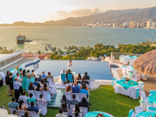 La boda de Alex y Fer en Acapulco, Guerrero 11