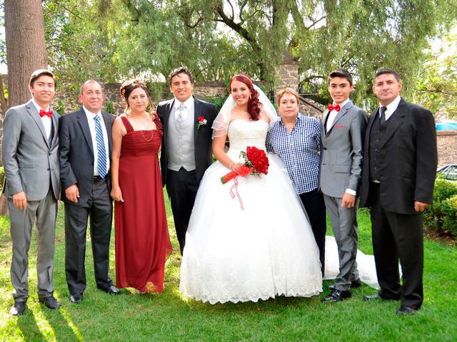 La boda de Javier y Cynthia en Tlalpan, Ciudad de México 12