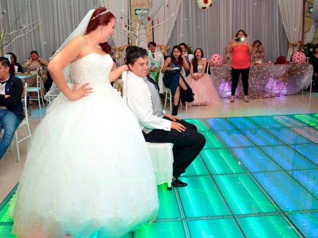 La boda de Javier y Cynthia en Tlalpan, Ciudad de México 226