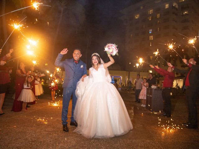 La boda de María y Víctor en Ixtapa Zihuatanejo, Guerrero 16