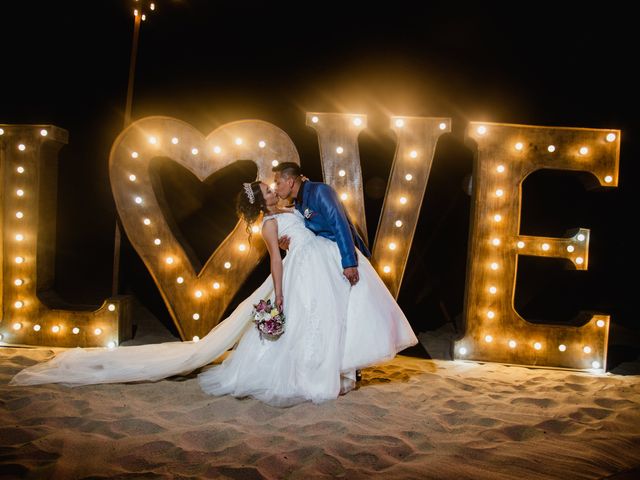 La boda de María y Víctor en Ixtapa Zihuatanejo, Guerrero 17