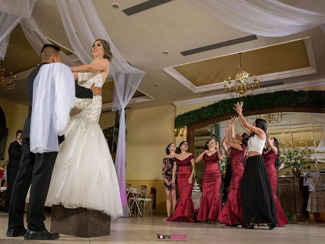La boda de Adrian y Georgina en Tampico, Tamaulipas 18