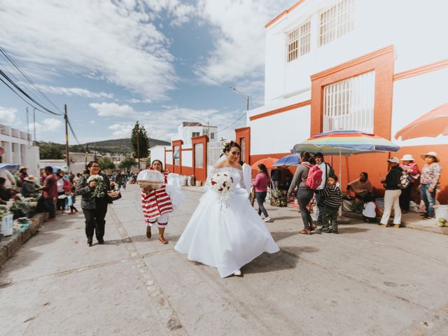 La boda de Miguel y Sandra en Ciudad de Tlaxiaco, Oaxaca 32