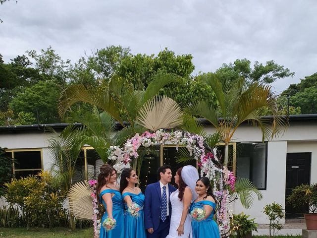 La boda de Jorge  y Elena  en Comalcalco, Tabasco 6