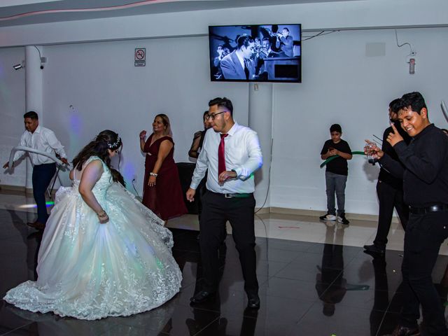 La boda de Manuel y Yadira en Soledad de Graciano Sánchez, San Luis Potosí 15