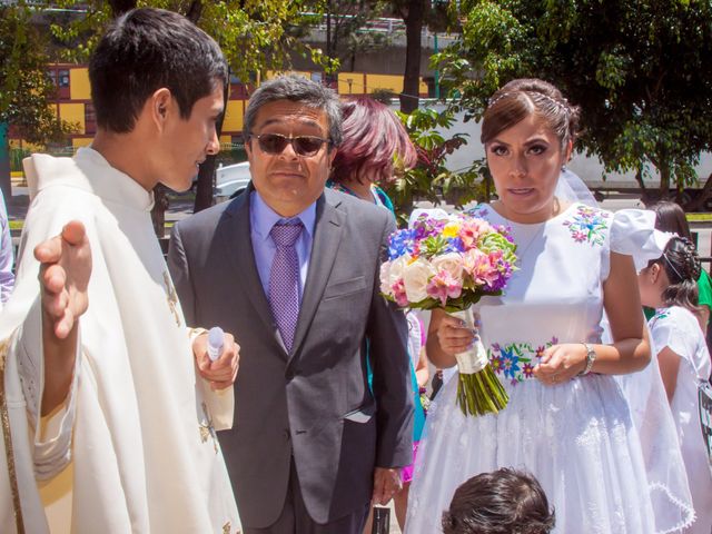 La boda de Ricardo y Yuri en Iztacalco, Ciudad de México 28