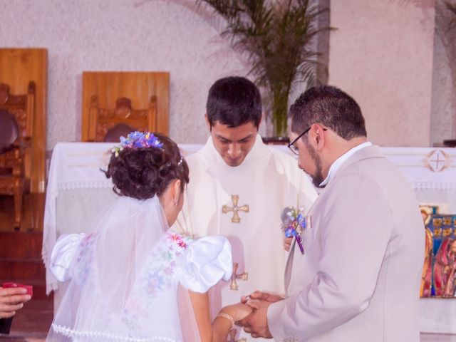 La boda de Ricardo y Yuri en Iztacalco, Ciudad de México 40
