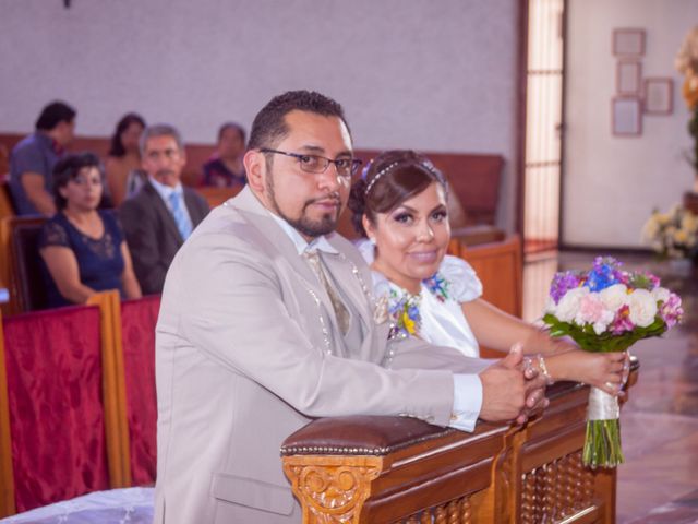 La boda de Ricardo y Yuri en Iztacalco, Ciudad de México 54