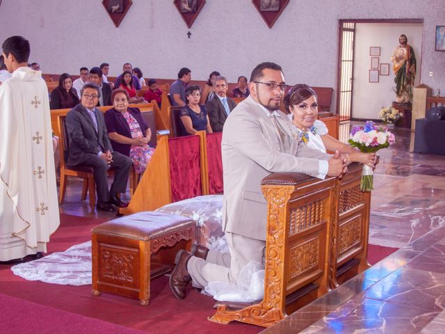 La boda de Ricardo y Yuri en Iztacalco, Ciudad de México 55