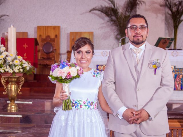 La boda de Ricardo y Yuri en Iztacalco, Ciudad de México 64