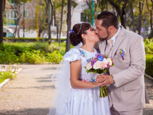 La boda de Ricardo y Yuri en Iztacalco, Ciudad de México 81