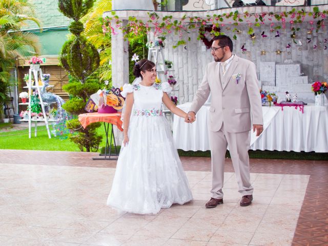La boda de Ricardo y Yuri en Iztacalco, Ciudad de México 85