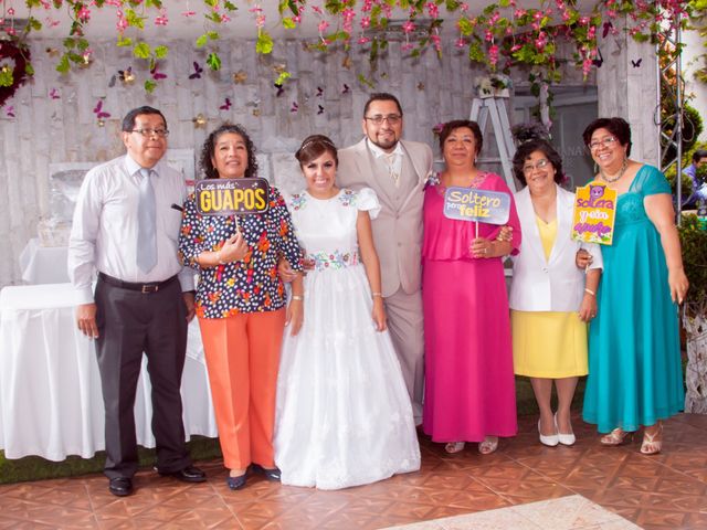 La boda de Ricardo y Yuri en Iztacalco, Ciudad de México 90