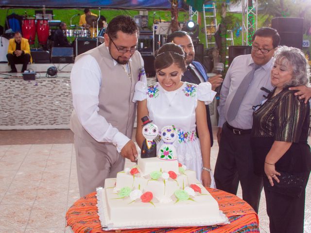 La boda de Ricardo y Yuri en Iztacalco, Ciudad de México 103