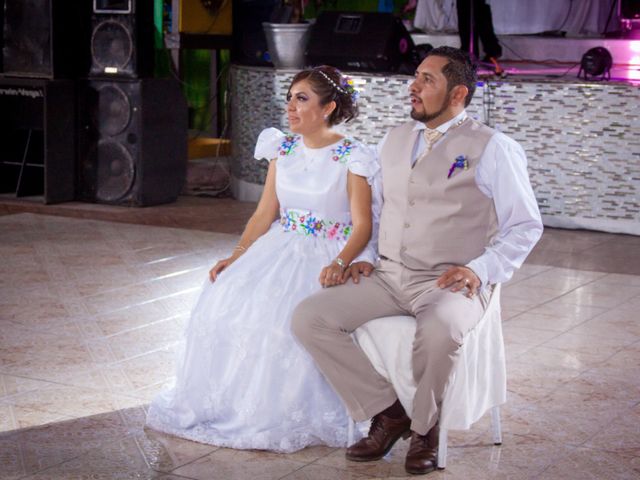 La boda de Ricardo y Yuri en Iztacalco, Ciudad de México 127