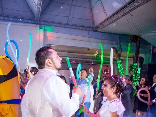 La boda de Ricardo y Yuri en Iztacalco, Ciudad de México 138
