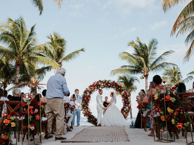 La boda de Timothy y Dilssie en Playa del Carmen, Quintana Roo 36