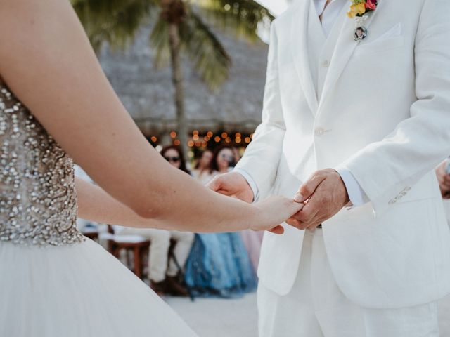 La boda de Timothy y Dilssie en Playa del Carmen, Quintana Roo 37