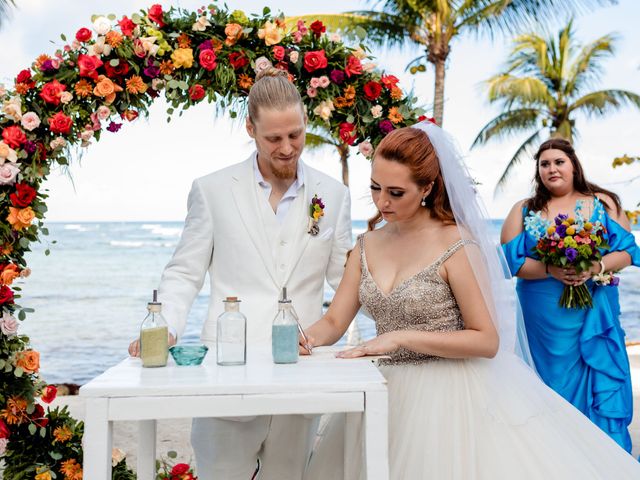 La boda de Timothy y Dilssie en Playa del Carmen, Quintana Roo 49