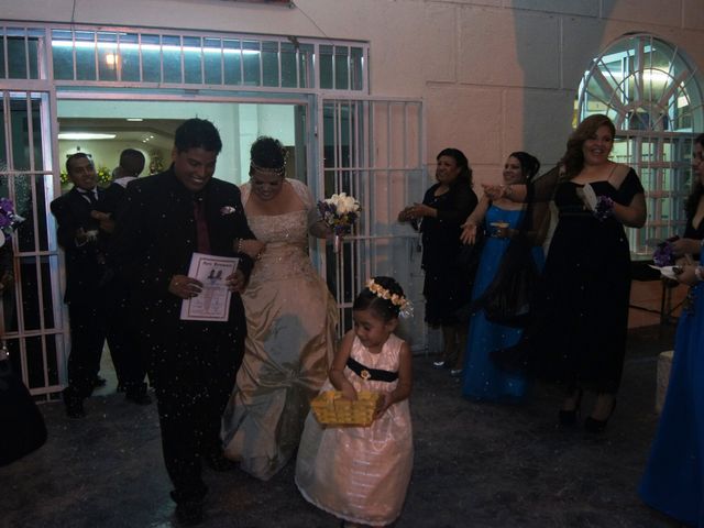 La boda de Ulises y Adriana en Reynosa, Tamaulipas 5