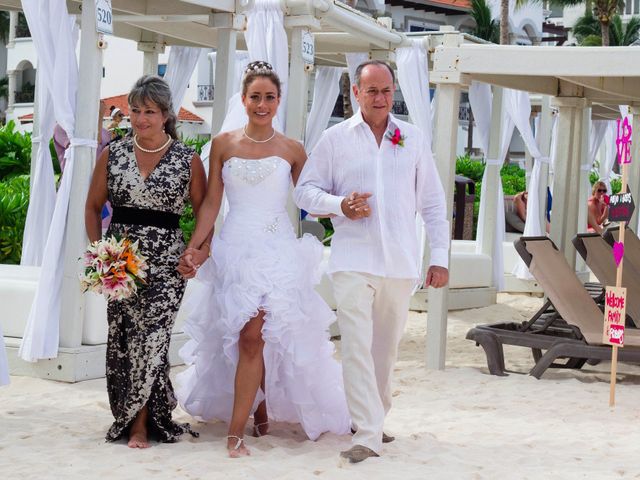 La boda de Alejandro y Greys en Playa del Carmen, Quintana Roo 39