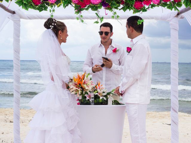 La boda de Alejandro y Greys en Playa del Carmen, Quintana Roo 45