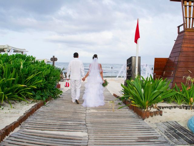 La boda de Alejandro y Greys en Playa del Carmen, Quintana Roo 2