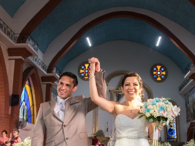 La boda de Eduardo y Marisol en Puerto Vallarta, Jalisco 6