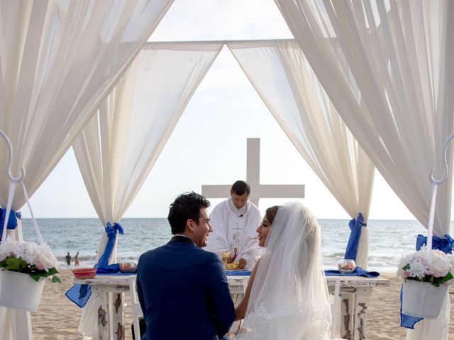 La boda de Hugo y Magdali en Acapulco, Guerrero 13