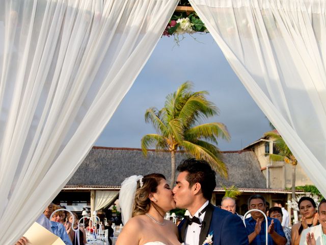 La boda de Hugo y Magdali en Acapulco, Guerrero 15
