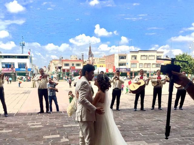 La boda de Jesús Alberto y Gabriela en Zamora, Michoacán 10