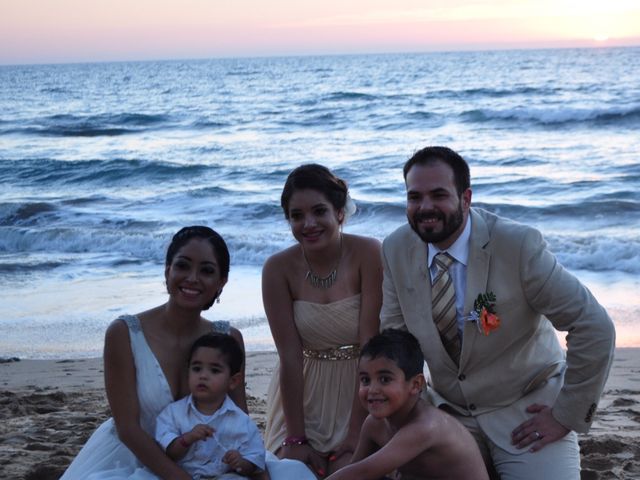 La boda de Enrique y Lupita  en Mazatlán, Sinaloa 11