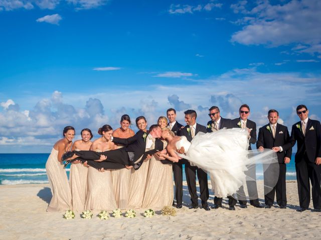 La boda de Brent y Marilu en Cancún, Quintana Roo 49