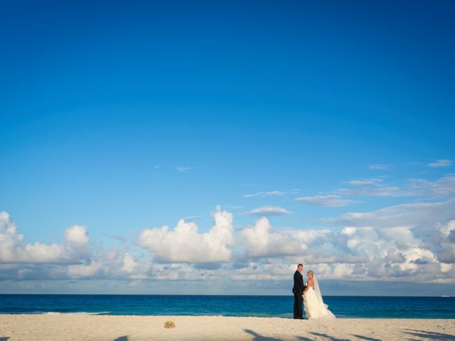 La boda de Brent y Marilu en Cancún, Quintana Roo 57