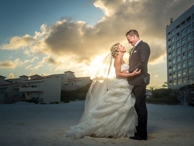 La boda de Brent y Marilu en Cancún, Quintana Roo 61