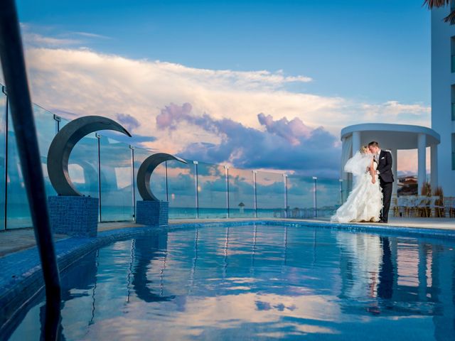 La boda de Brent y Marilu en Cancún, Quintana Roo 74