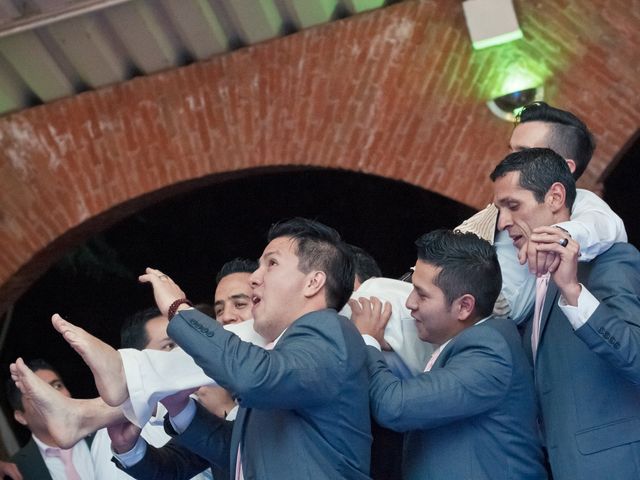 La boda de Edgar y Gabriela en Tlalpan, Ciudad de México 31
