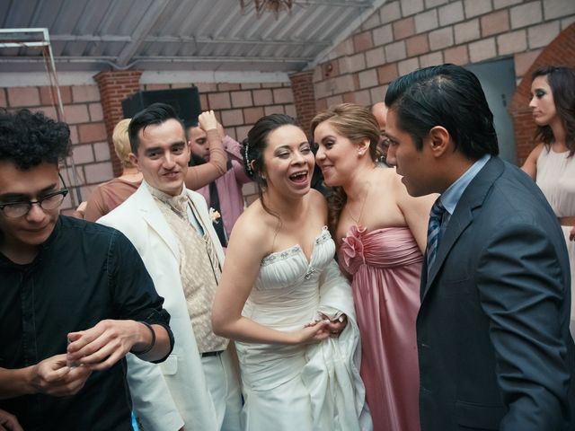 La boda de Edgar y Gabriela en Tlalpan, Ciudad de México 42