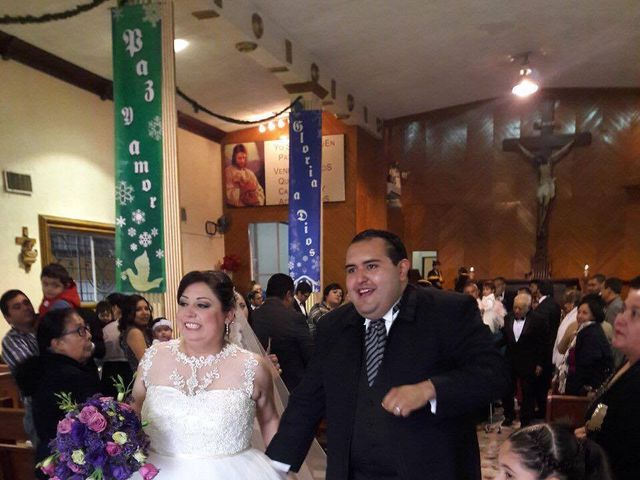 La boda de Samuel y Carolina  en San Nicolás de los Garza, Nuevo León 12