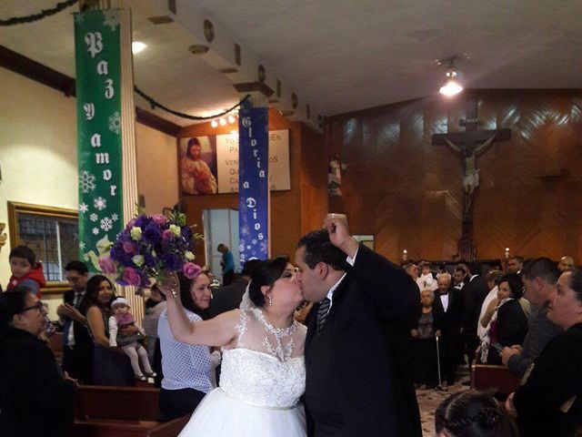 La boda de Samuel y Carolina  en San Nicolás de los Garza, Nuevo León 14