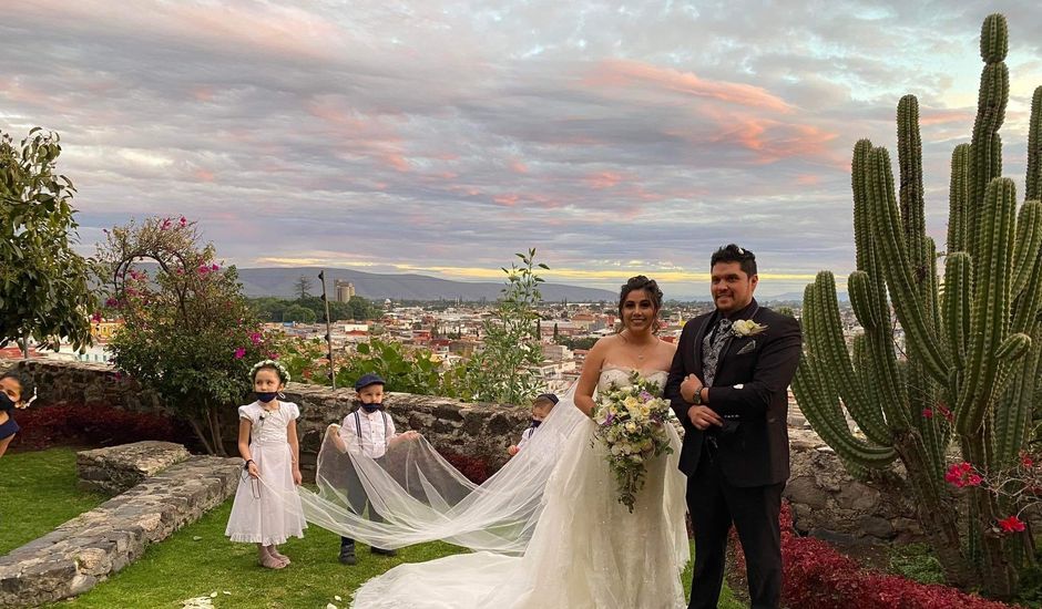 La boda de Carlos  y Nayeli en Atlixco, Puebla