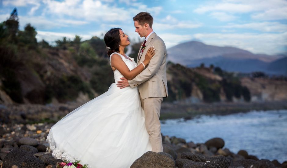 La boda de Caleb y Gabriela en Ensenada, Baja California