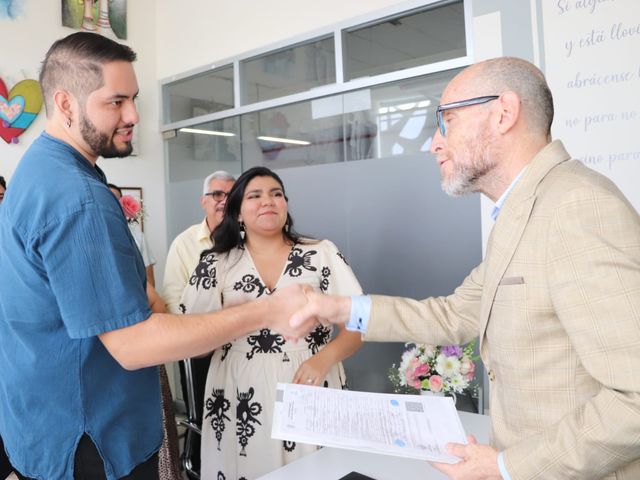 La boda de Carlos y Areli en Manzanillo, Colima 7