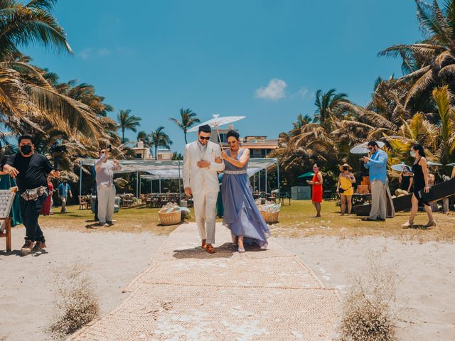 La boda de Diego y Paulina en Acapulco, Guerrero 44