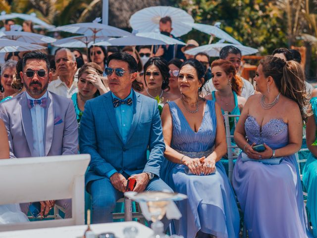 La boda de Diego y Paulina en Acapulco, Guerrero 80