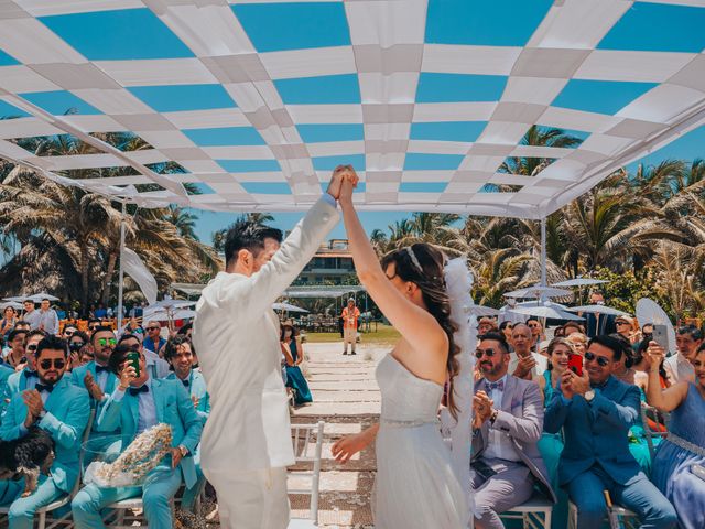 La boda de Diego y Paulina en Acapulco, Guerrero 89