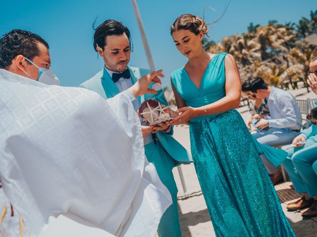 La boda de Diego y Paulina en Acapulco, Guerrero 90