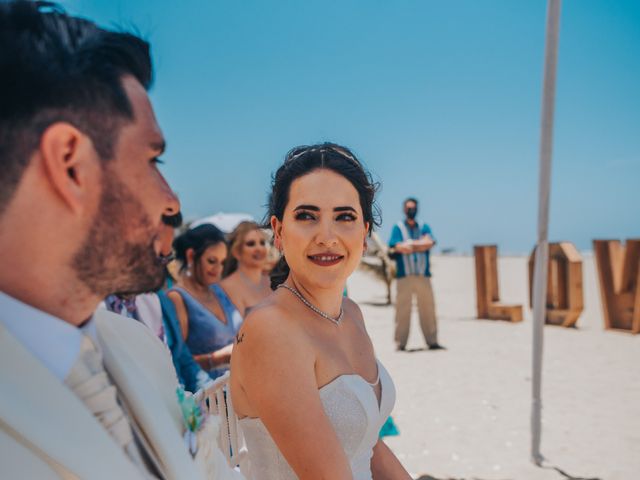 La boda de Diego y Paulina en Acapulco, Guerrero 105